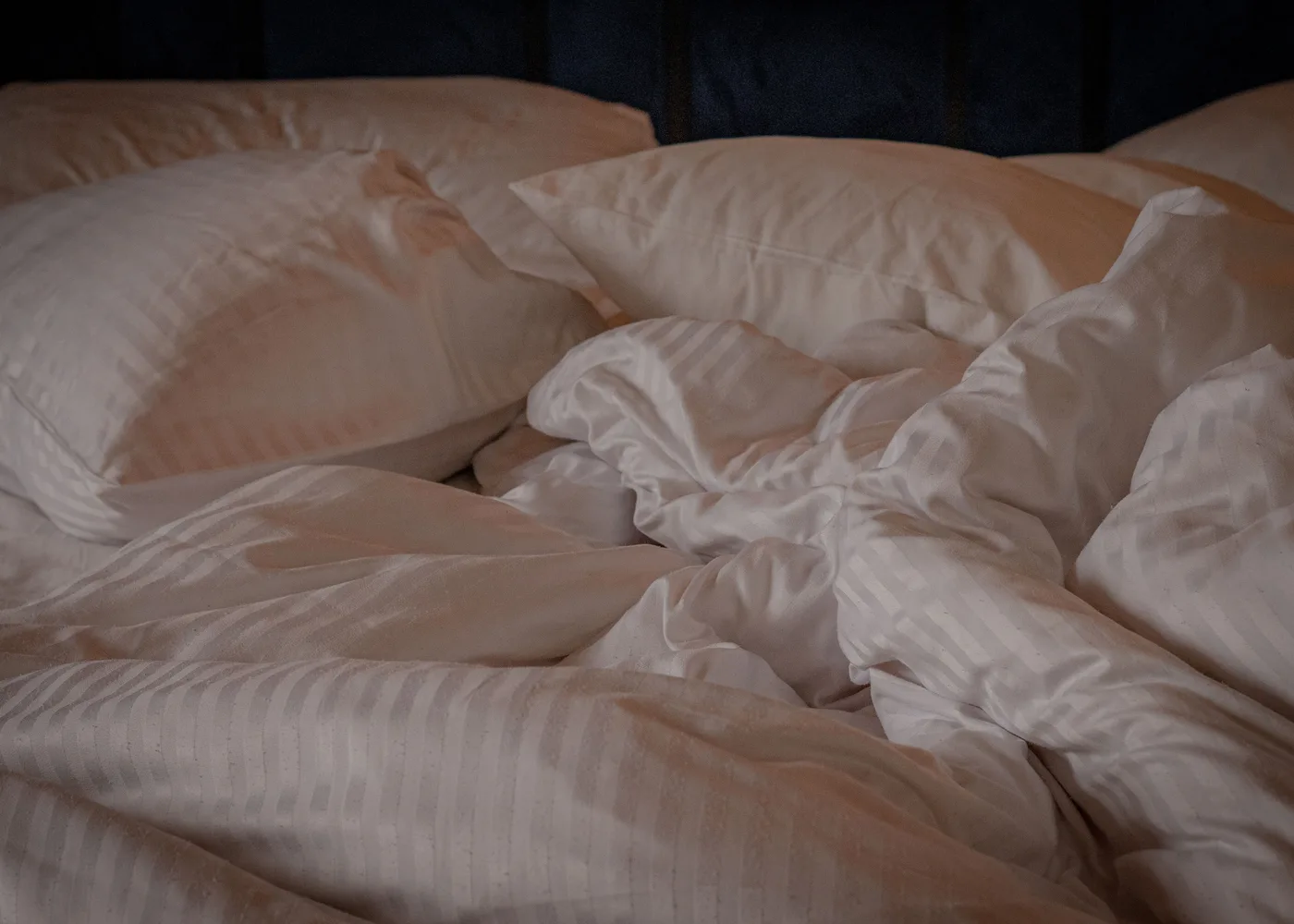 Coordinated bed linen and home textile products